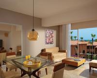 One bedroom suite garden view king Hotel Krystal Grand® Los Cabos