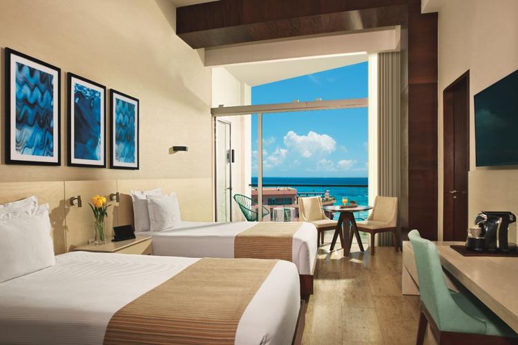 Suite Hôtel Krystal Grand® Cancún All Inclusive Suite Hôtel Krystal Grand® Cancún All Inclusive