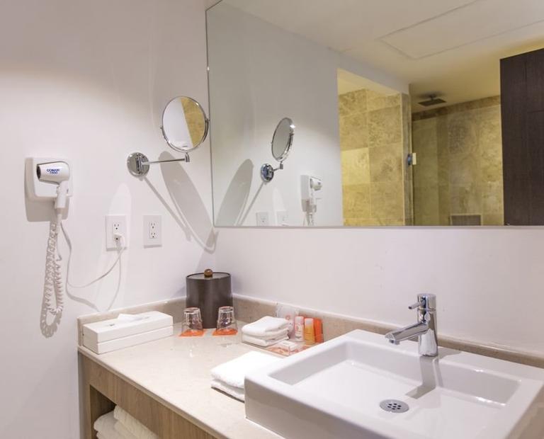 Estudio familiar Hotel Krystal Cancún