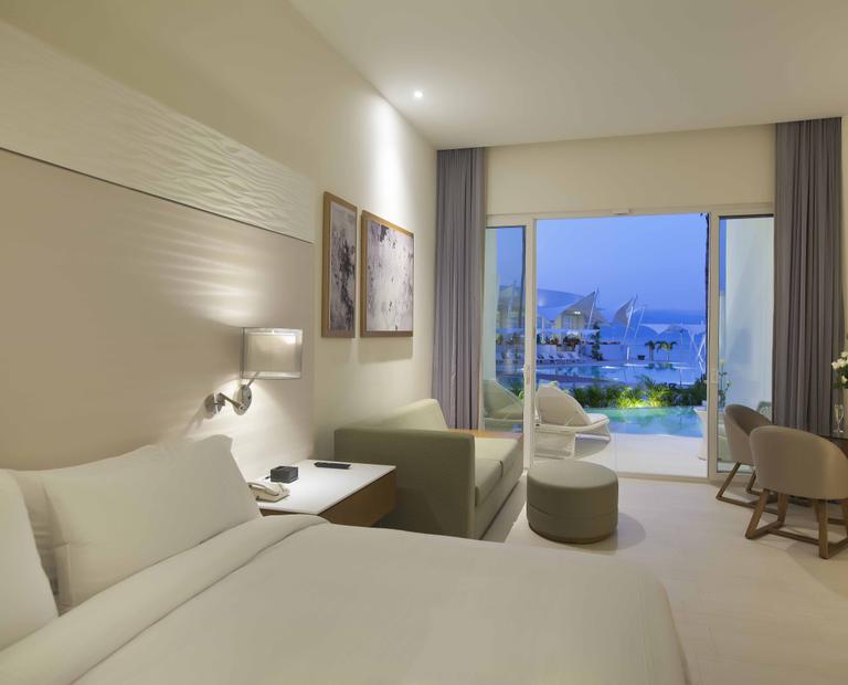 Jr. suite swim out Hotel Krystal Grand® Puerto Vallarta Jr. suite swim out Hotel Krystal Grand® Puerto Vallarta