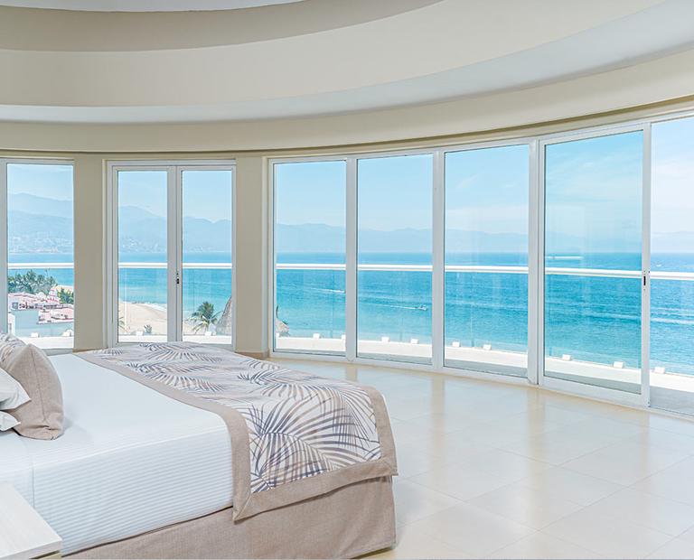 Loft suite Hotel Krystal Grand® Puerto Vallarta Loft suite Hotel Krystal Grand® Puerto Vallarta