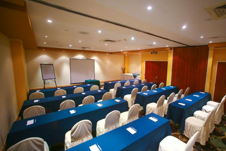 Sala de reuniones Hotel Krystal Urban Ciudad Juárez Sala de reuniones Hotel Krystal Urban Ciudad Juárez